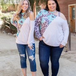 Boutique Simplified Naturally Divided Long Sleeve Top Tops