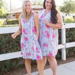 Boutique Simplified Dresses Floral Path Tunic Dress