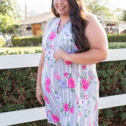 Boutique Simplified Dresses Floral Path Tunic Dress