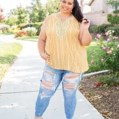 Boutique Simplified Make A Statement Sleeveless Top Tops