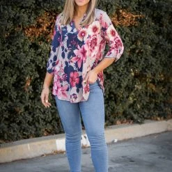 Boutique Simplified Blossoming Soul 3/4 Sleeve Top Tops