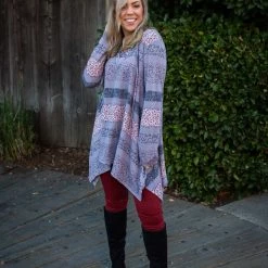 Boutique Simplified Floral Paths Long Sleeve Tunic