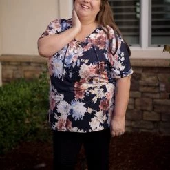 Boutique Simplified Midnight Rose Short Sleeve