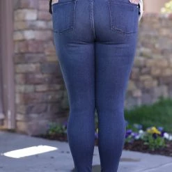 Boutique Simplified Extraordinary Judy Blue Skinnies Bottoms