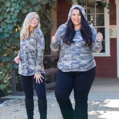 Boutique Simplified Best Camo Hoodie In Town