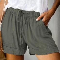 Shewin Pocket Shorts