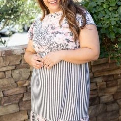 Boutique Simplified Shot Caller - Dress Dresses 8 Boutique Simplified Shot Caller - Dress Dresses