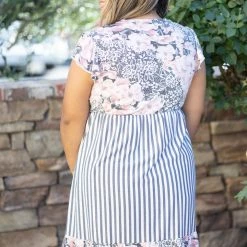 Boutique Simplified Shot Caller - Dress Dresses 10 Boutique Simplified Shot Caller - Dress Dresses