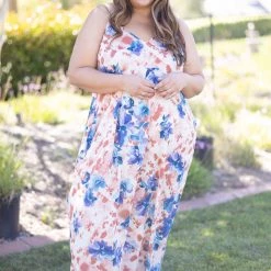 Boutique Simplified Beachy Florals Maxi