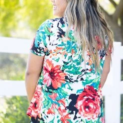 Boutique Simplified Soulfire Floral Short Sleeve