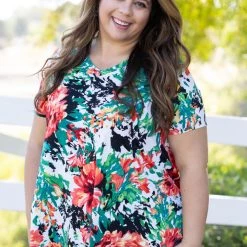 Boutique Simplified Soulfire Floral Short Sleeve