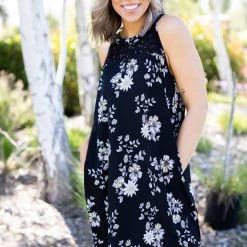 Boutique Simplified Floral Lace Trim Dress