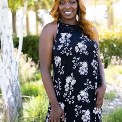 Boutique Simplified Floral Lace Trim Dress