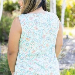 Boutique Simplified Summer Paisley Sleeveless Top Tops