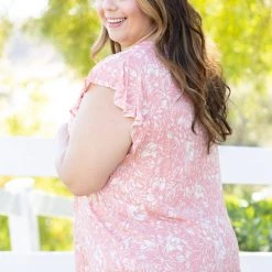 Boutique Simplified Paradise Sunsets Flutter Sleeve Tops