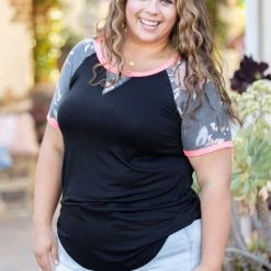 Boutique Simplified Tops The Perfect Compromise Raglan