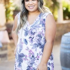 Boutique Simplified Napa Floral Sleeveless Top