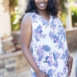 Boutique Simplified Napa Floral Sleeveless Top
