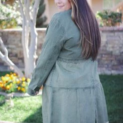 Boutique Simplified Tops Confidence In Denim Tiered Jacket