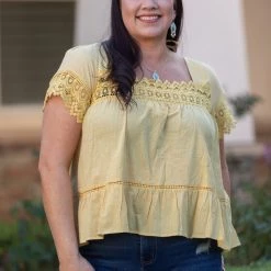 Boutique Simplified Sweet As Honey Woven Top