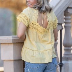 Boutique Simplified Sweet As Honey Woven Top