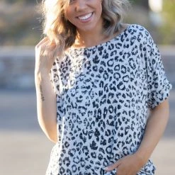 Boutique Simplified Siberian Vibes Boxy Dolman