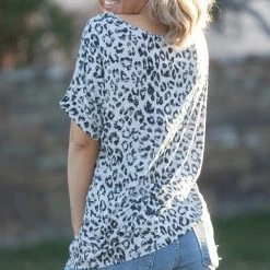 Boutique Simplified Siberian Vibes Boxy Dolman