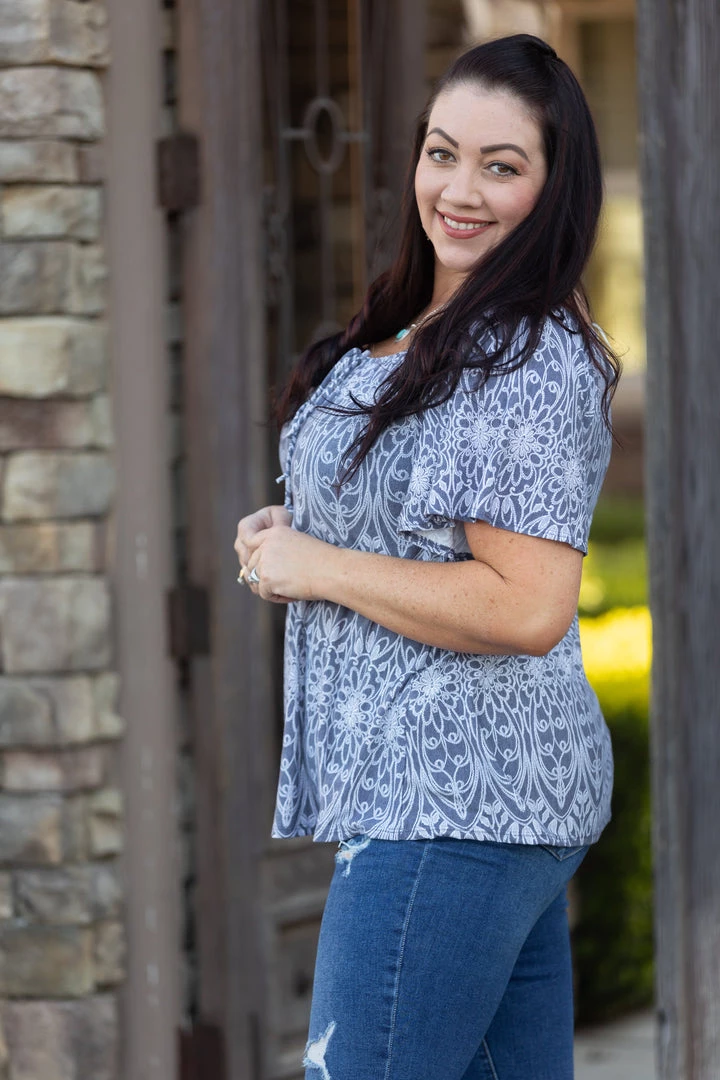 Boutique Simplified Doodled In Splendor Short Sleeve Top 2 Boutique Simplified Doodled In Splendor Short Sleeve Top