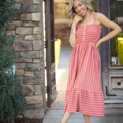 Boutique Simplified Strawberry Wine Sleeveless Dress Tops