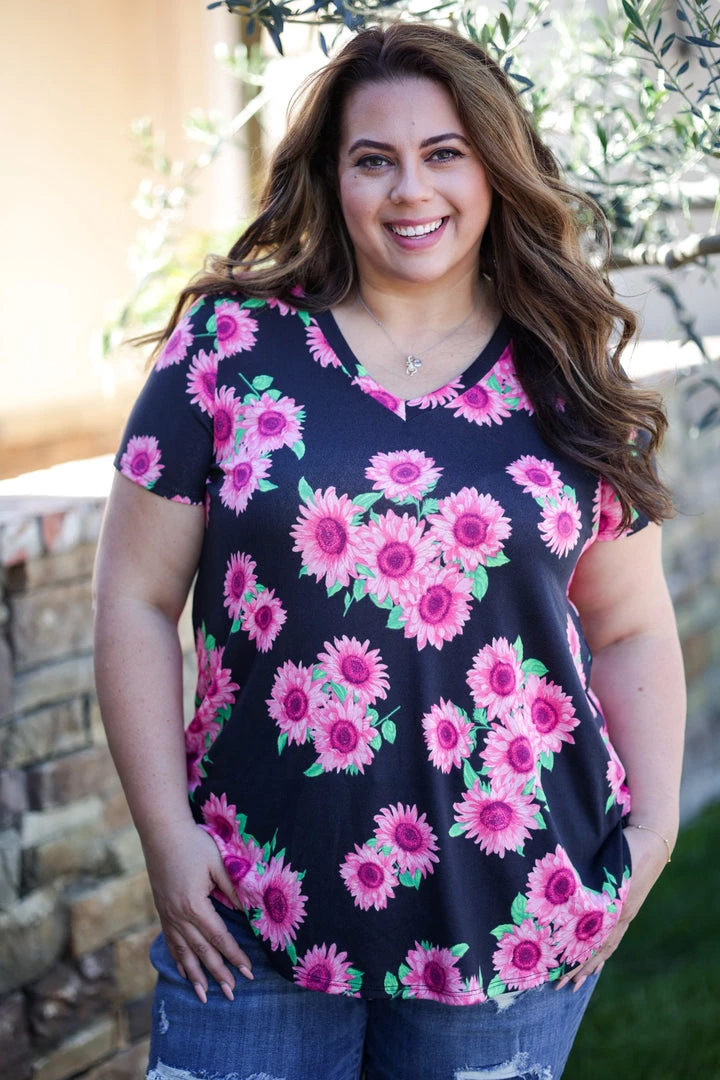 Boutique Simplified Pink Sunflowers Short Sleeve Top Tops 3 Boutique Simplified Pink Sunflowers Short Sleeve Top Tops