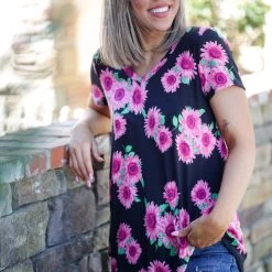 Boutique Simplified Pink Sunflowers Short Sleeve Top Tops