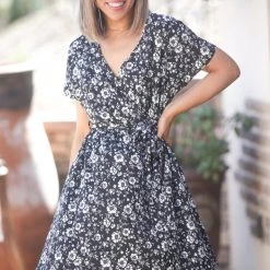 Boutique Simplified Temptations Strong Surplice Dress