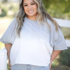 Boutique Simplified Silver Gradient Short Sleeve