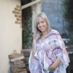 Boutique Simplified Sitting, Waiting, Wishing Kimono Tops