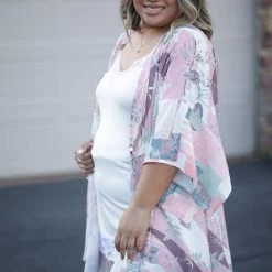 Boutique Simplified Sitting, Waiting, Wishing Kimono Tops