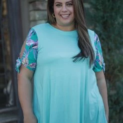 Boutique Simplified Birds Of Paradise Short Sleeve Top Tops