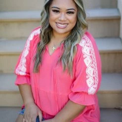 Boutique Simplified Enchanted 3/4 Sleeve Tops