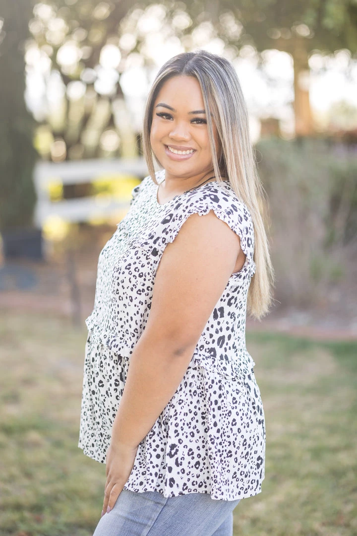 Boutique Simplified Meet You With A Smile 2 Boutique Simplified Meet You With A Smile