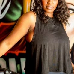 Boutique Simplified Totally Balanced Black Tank