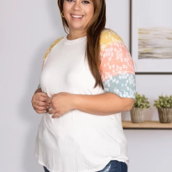 Boutique Simplified Fresh As A Daisy Raglan