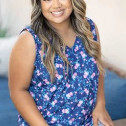 Boutique Simplified Navy Splendor Sleeveless Top