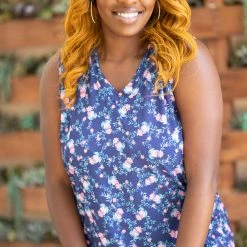 Boutique Simplified Navy Splendor Sleeveless Top