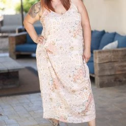 Boutique Simplified Beautiful Beginnings Maxi Dresses 10 Boutique Simplified Beautiful Beginnings Maxi Dresses