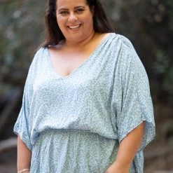 Boutique Simplified Tops Ocean Floral Woven Top