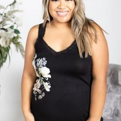 Boutique Simplified Tops Blooming Beauty Lace Trim Tank