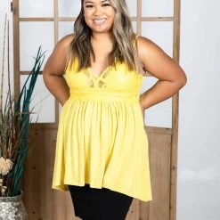 Boutique Simplified Tops Complete Me Tunic - Yellow