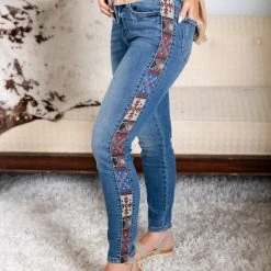 Boutique Simplified Southwestern Belle Judy Blue Skinnies Bottoms